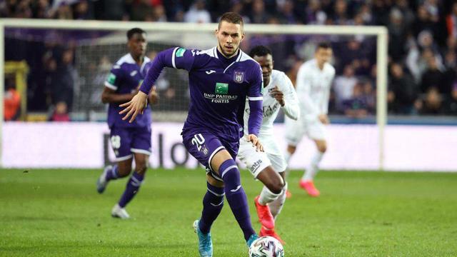 触球次数 触球次数