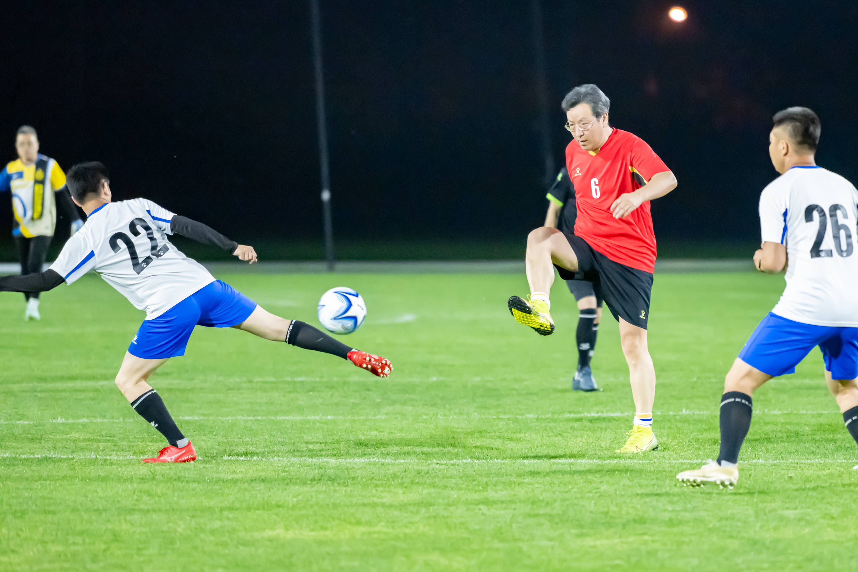 鼎立的赛季 鼎立的赛季